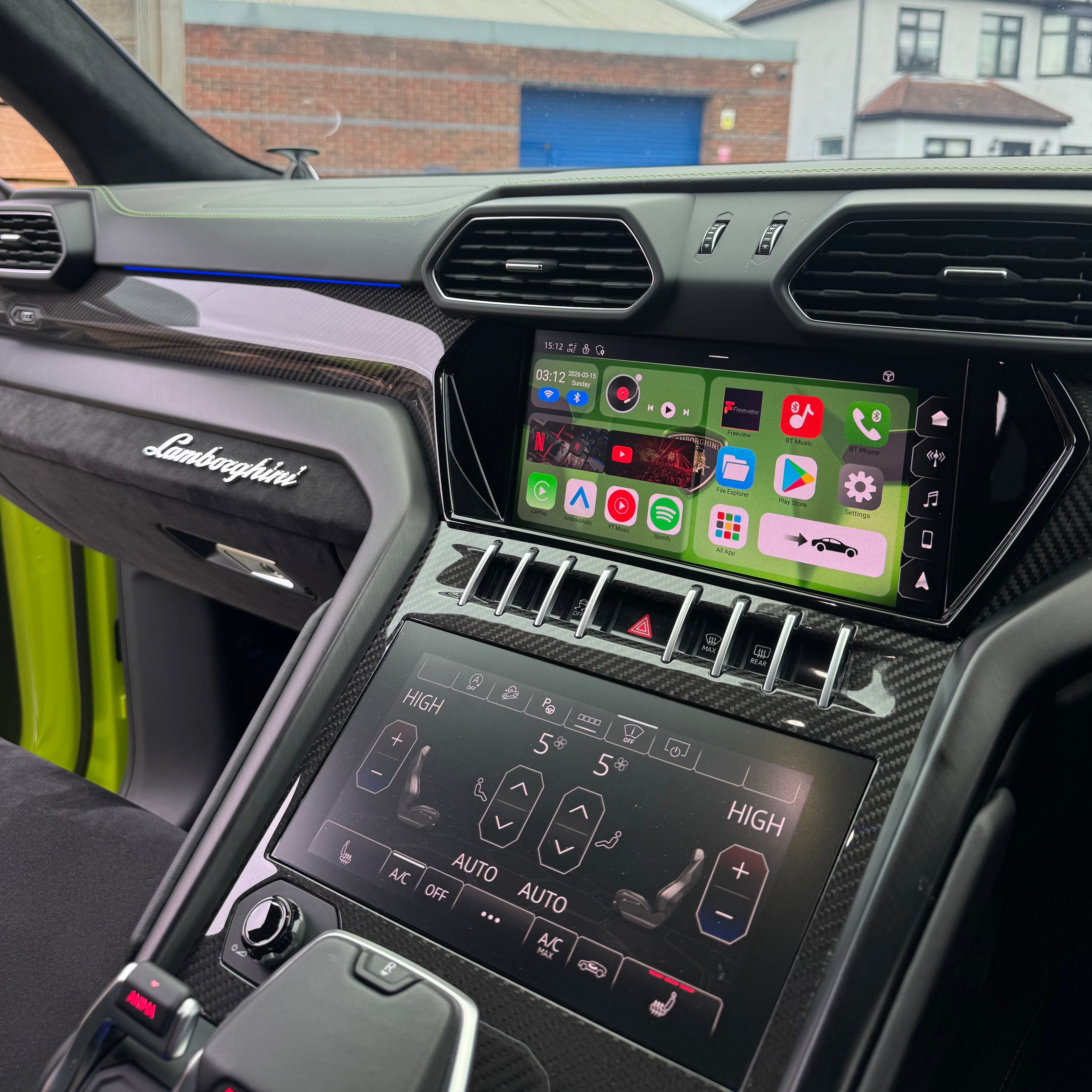 VMC Car Multimedia Box – Stream YouTube & Netflix