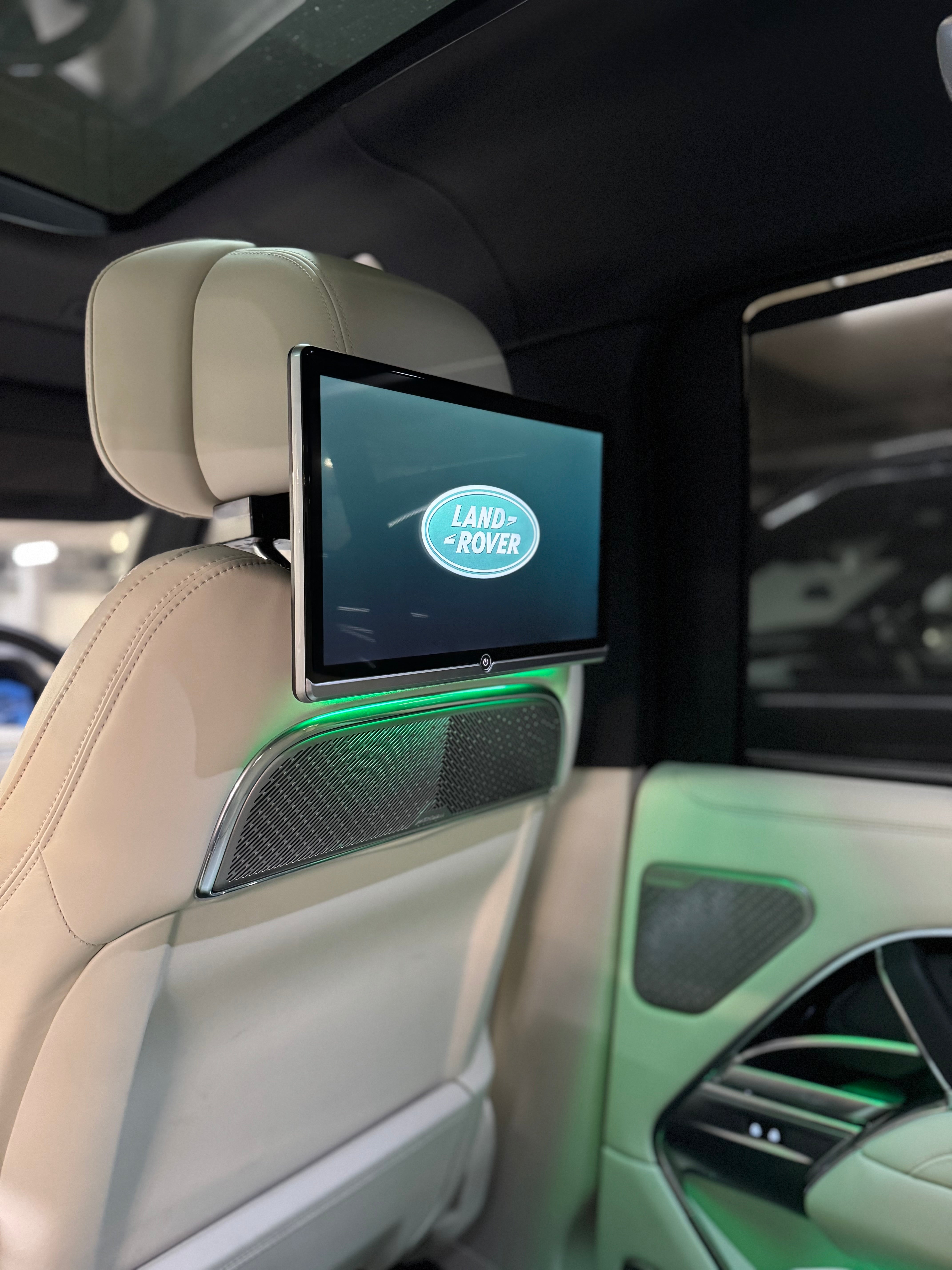 VMC Car Rear Seat Entertainment Screens (RES)