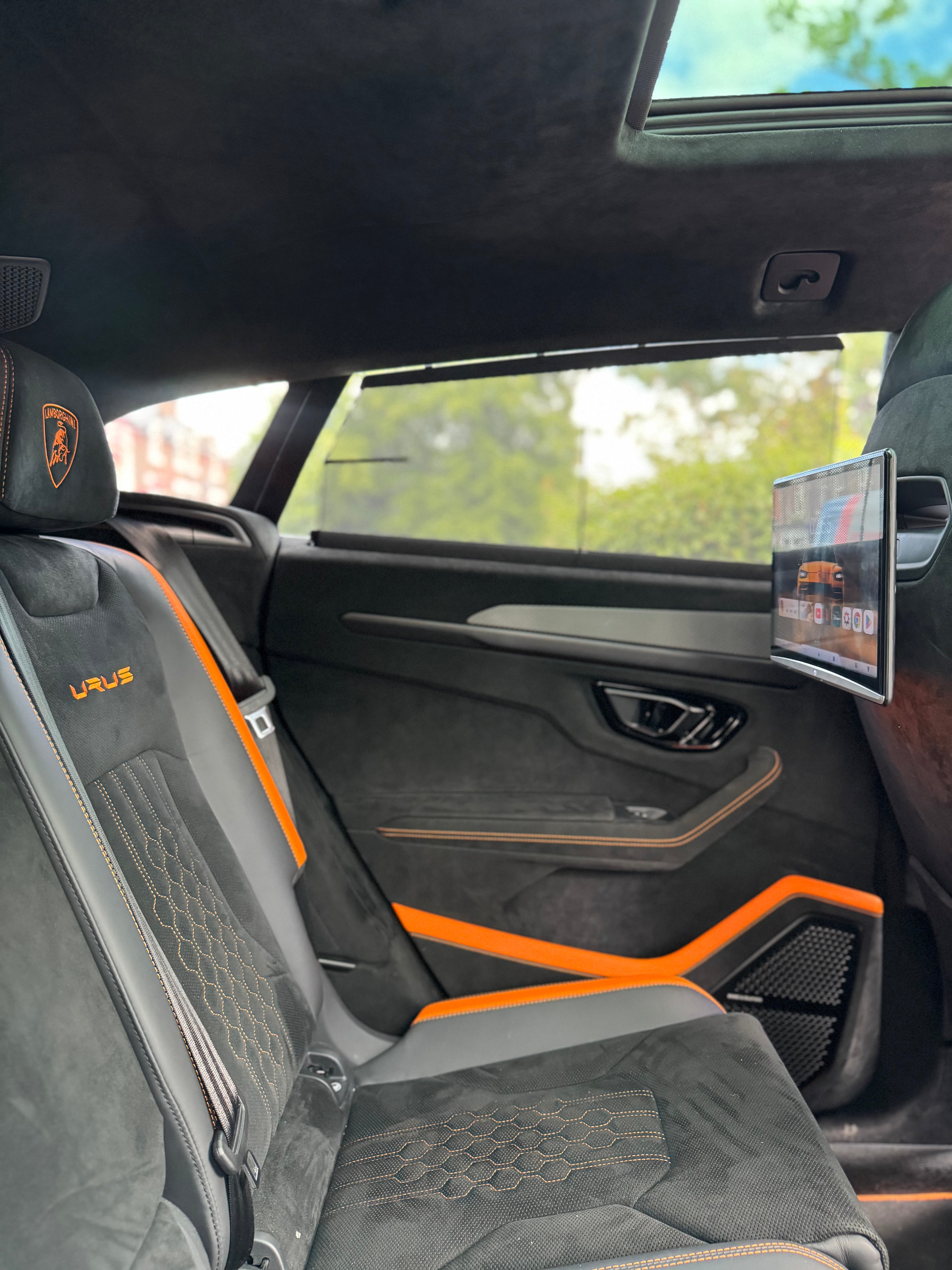 VMC Car Rear Seat Entertainment Screens (RES)