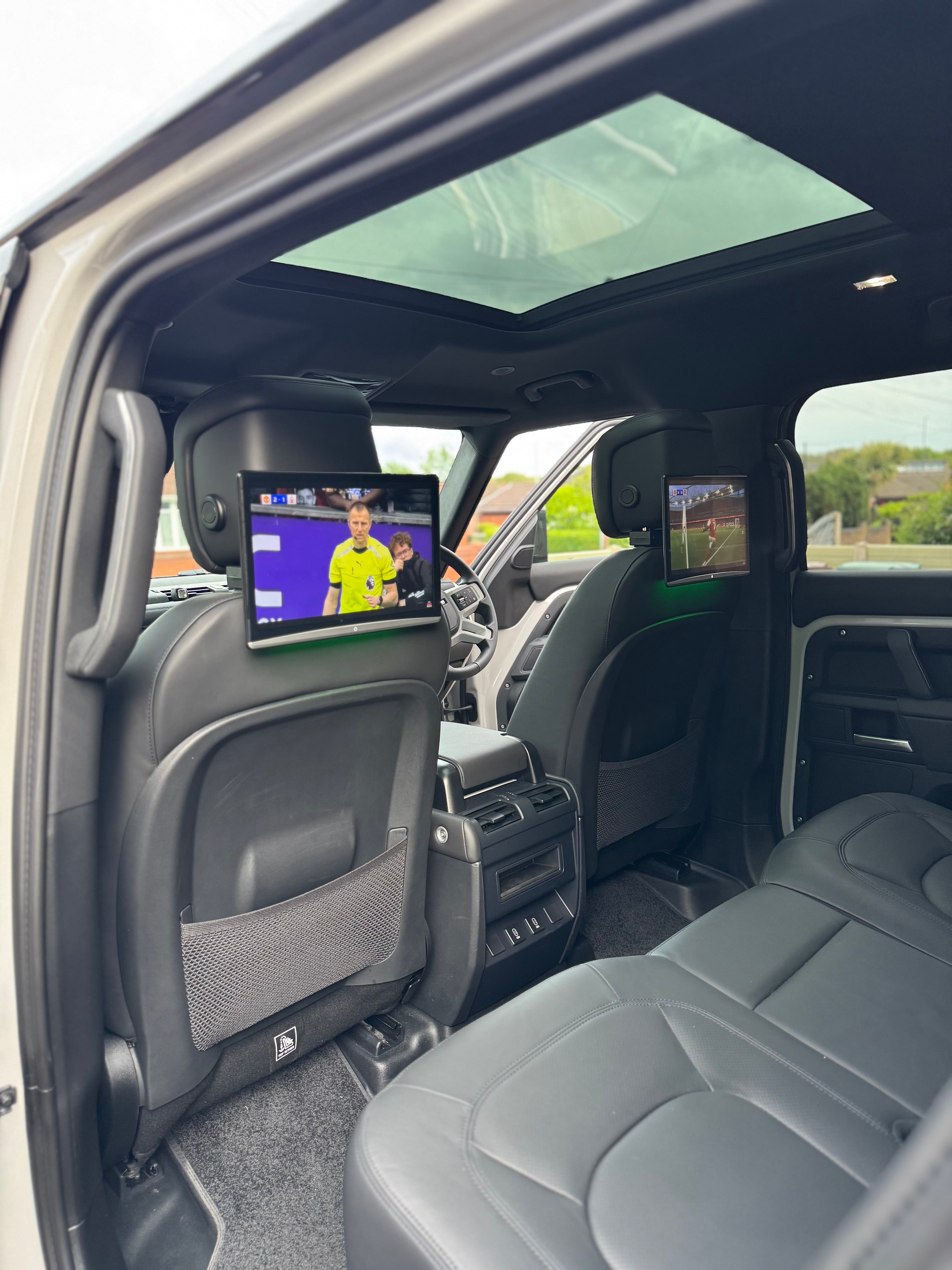 VMC Car Rear Seat Entertainment Screens (RES)